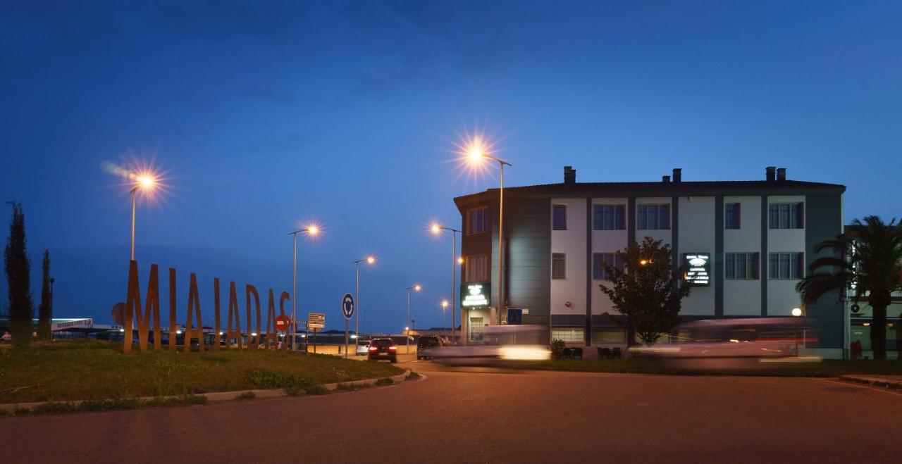 Hospedium Hotel Triana Miajadas Dış mekan fotoğraf