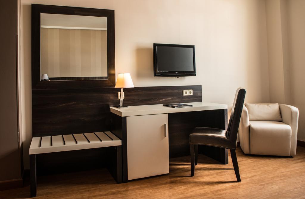 Hospedium Hotel Triana Miajadas Dış mekan fotoğraf