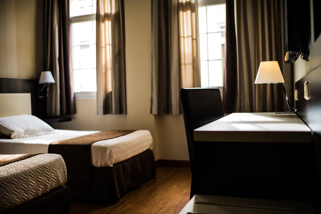 Hospedium Hotel Triana Miajadas Dış mekan fotoğraf