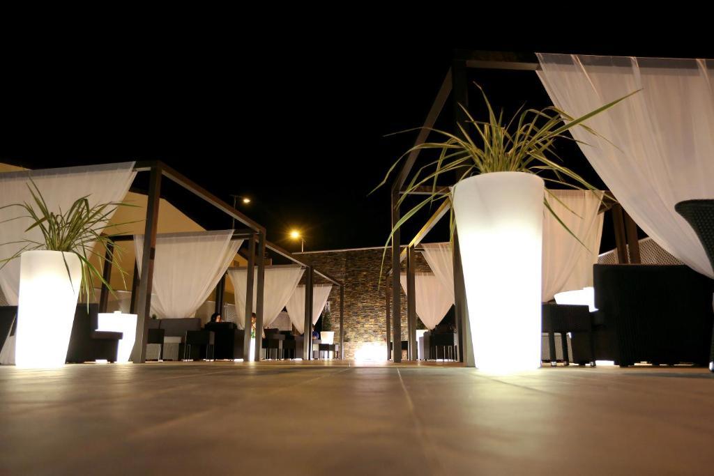 Hospedium Hotel Triana Miajadas Dış mekan fotoğraf